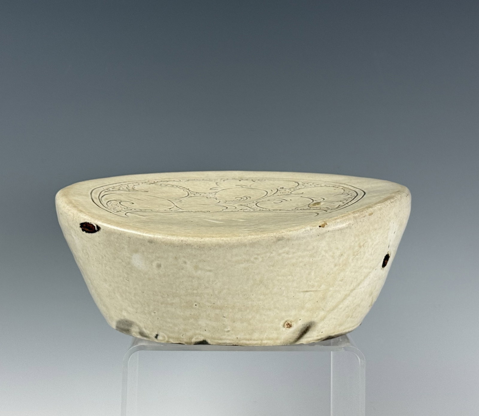 An Ancient Chinese Ceramic Pillow (1 of 7)