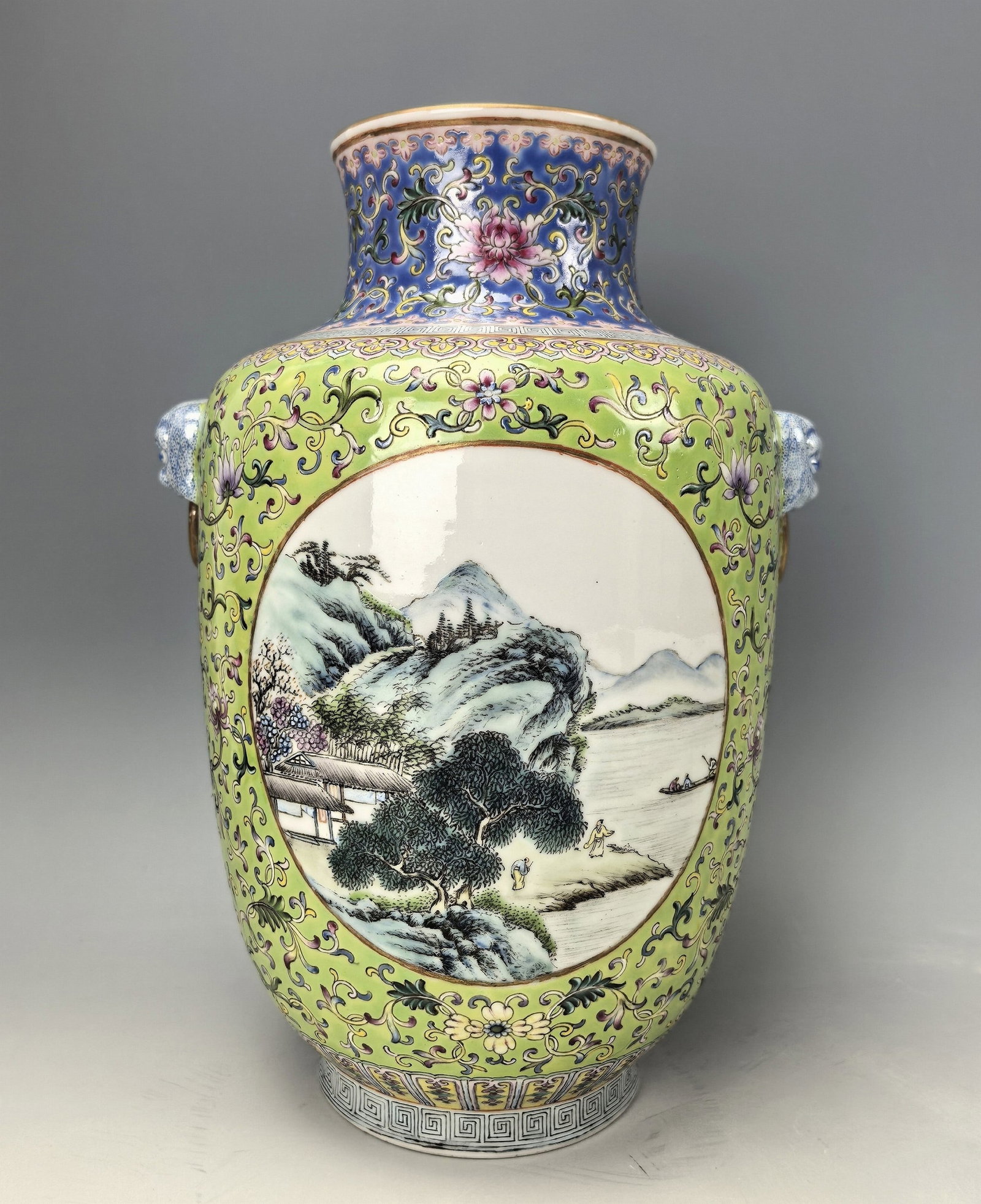 Chinese Famille Rose Porcelain Vase Qianlong Mark (1 of 7)