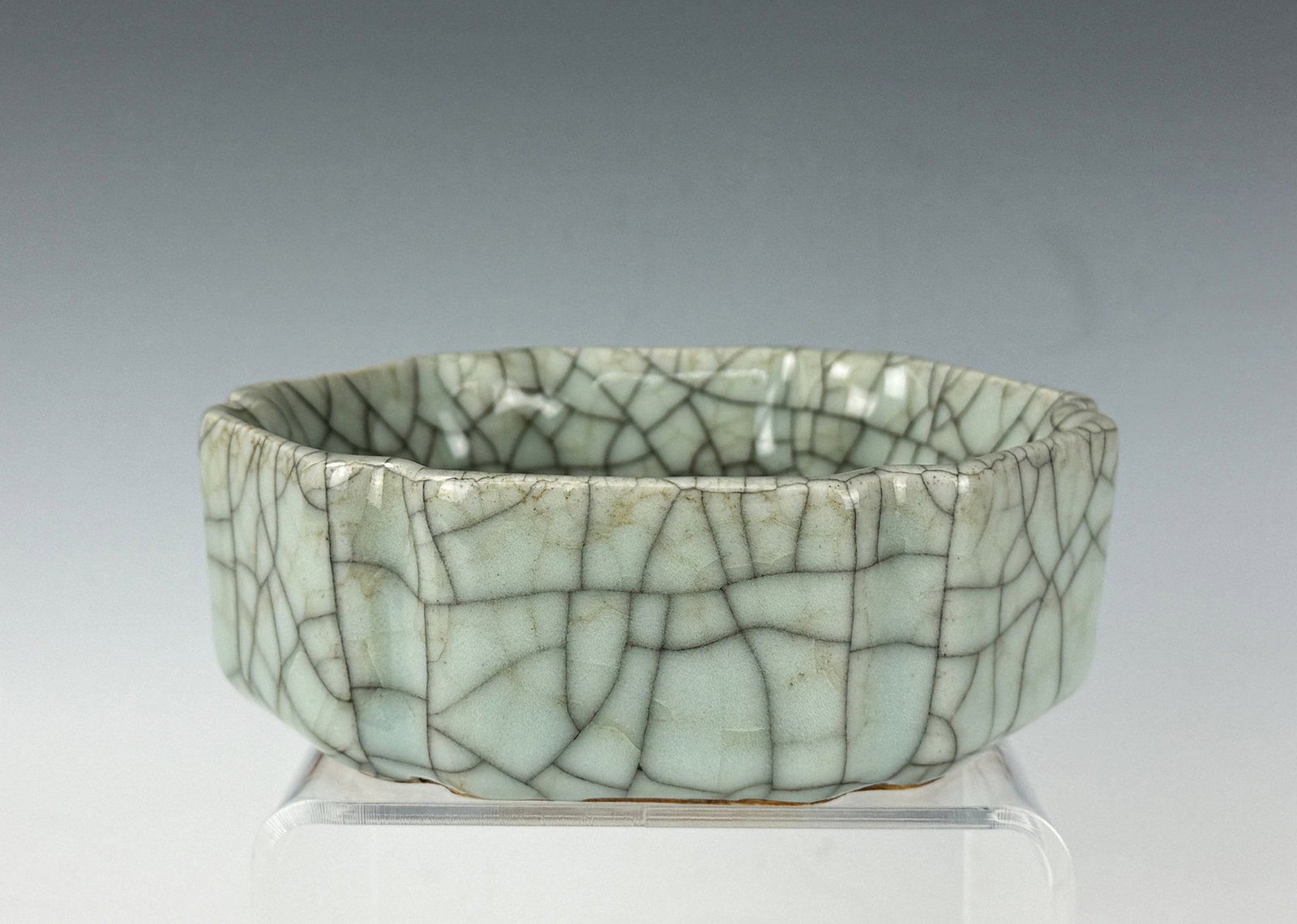Chinese Guan Type Floral Mouthed Porcelain Washer (1 of 5)