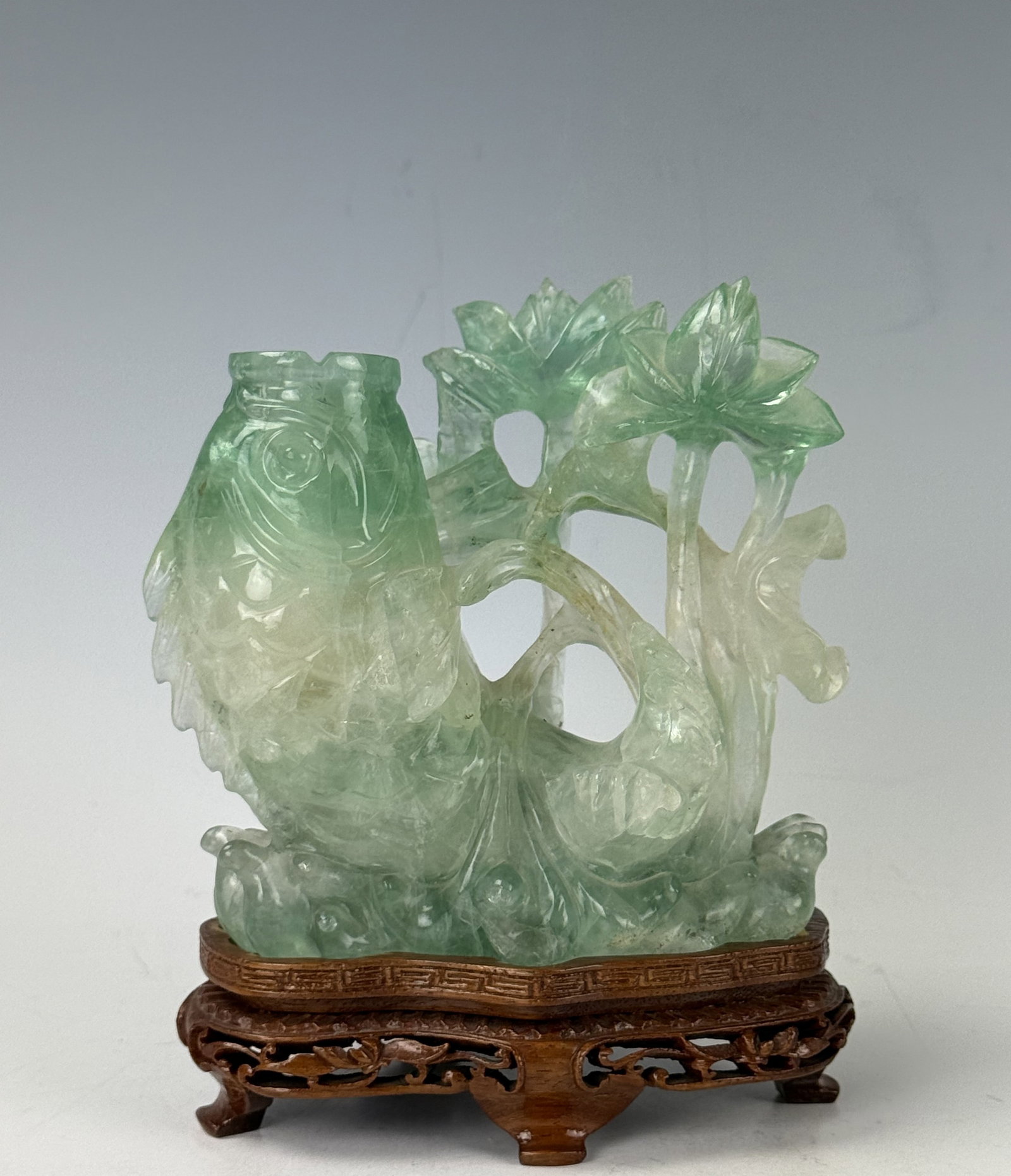 Chinese Green Quartz Carved Statue of Fish and Flowers (1 of 6)