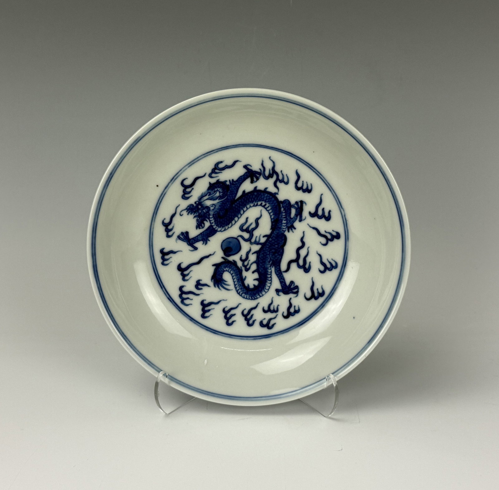 Chinese Blue and White Porcelain Plate Qianlong Mark (1 of 5)