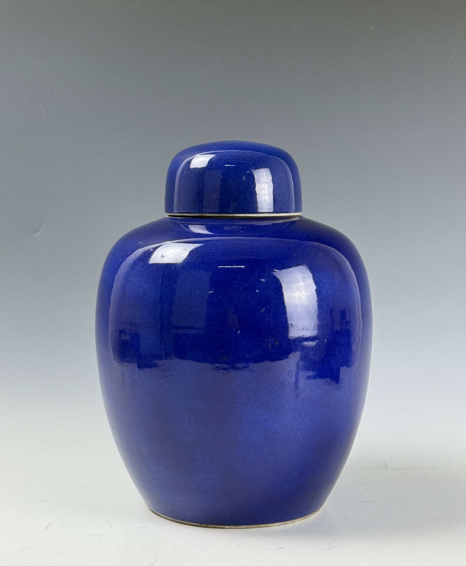 Qing Dynasty Chinese Blue Glazed Jar with over (1 of 5)