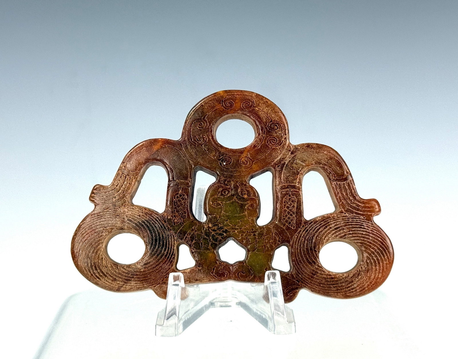 Chinese Yellow Jade Carved Pendant of Dragon: Yellow jade carved pendant of dragon. L 8.5 cm(3.3 in.) x W 5.5cm(2.2 in.). Preview from June 22nd to 26th from 1:00 PM TO 5:00 PM Eastern Time, Location: 15229 Display Court, Rockville, MD 20850.