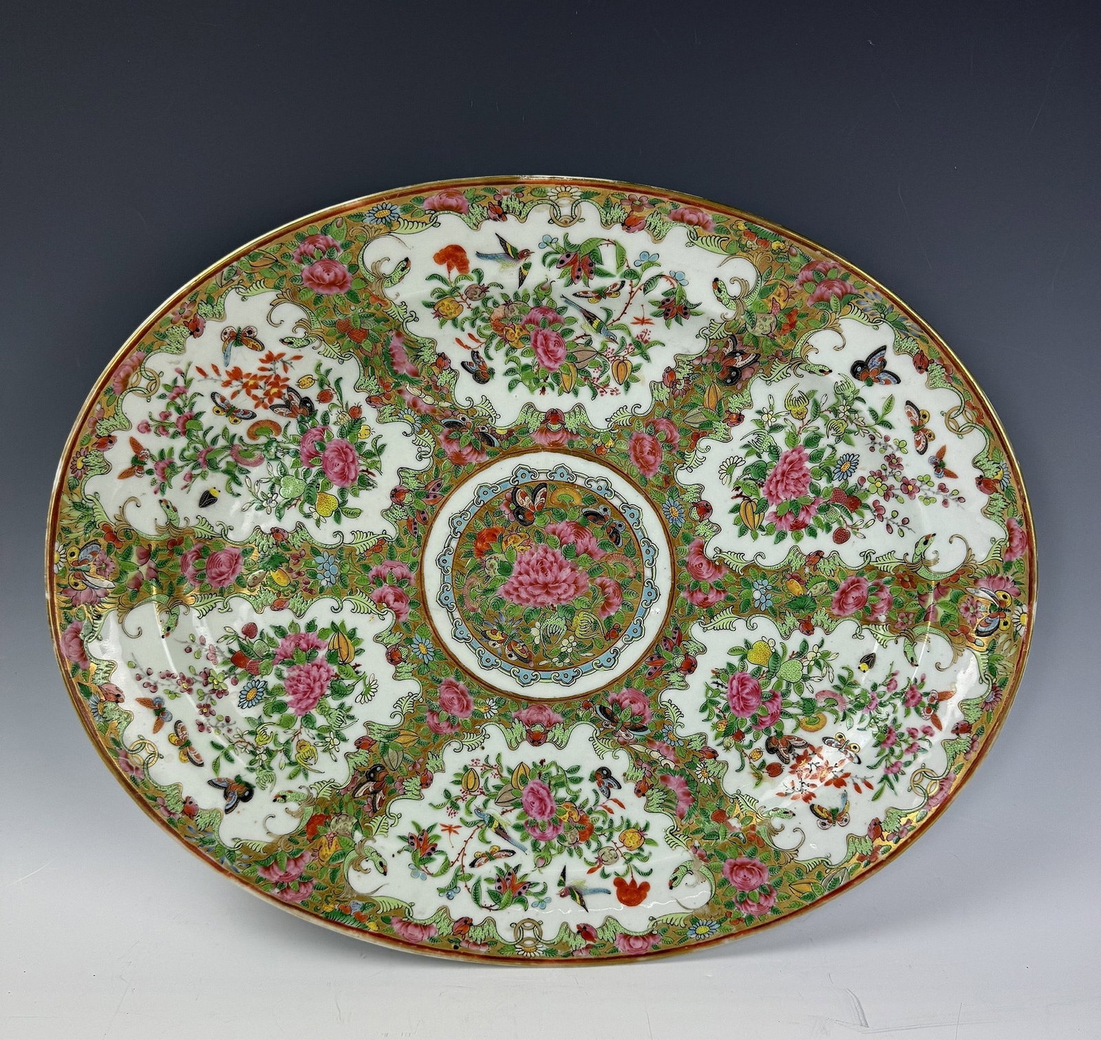 Large Chinese Canton Famille Rose Oval Platter 19th Century (1 of 4)