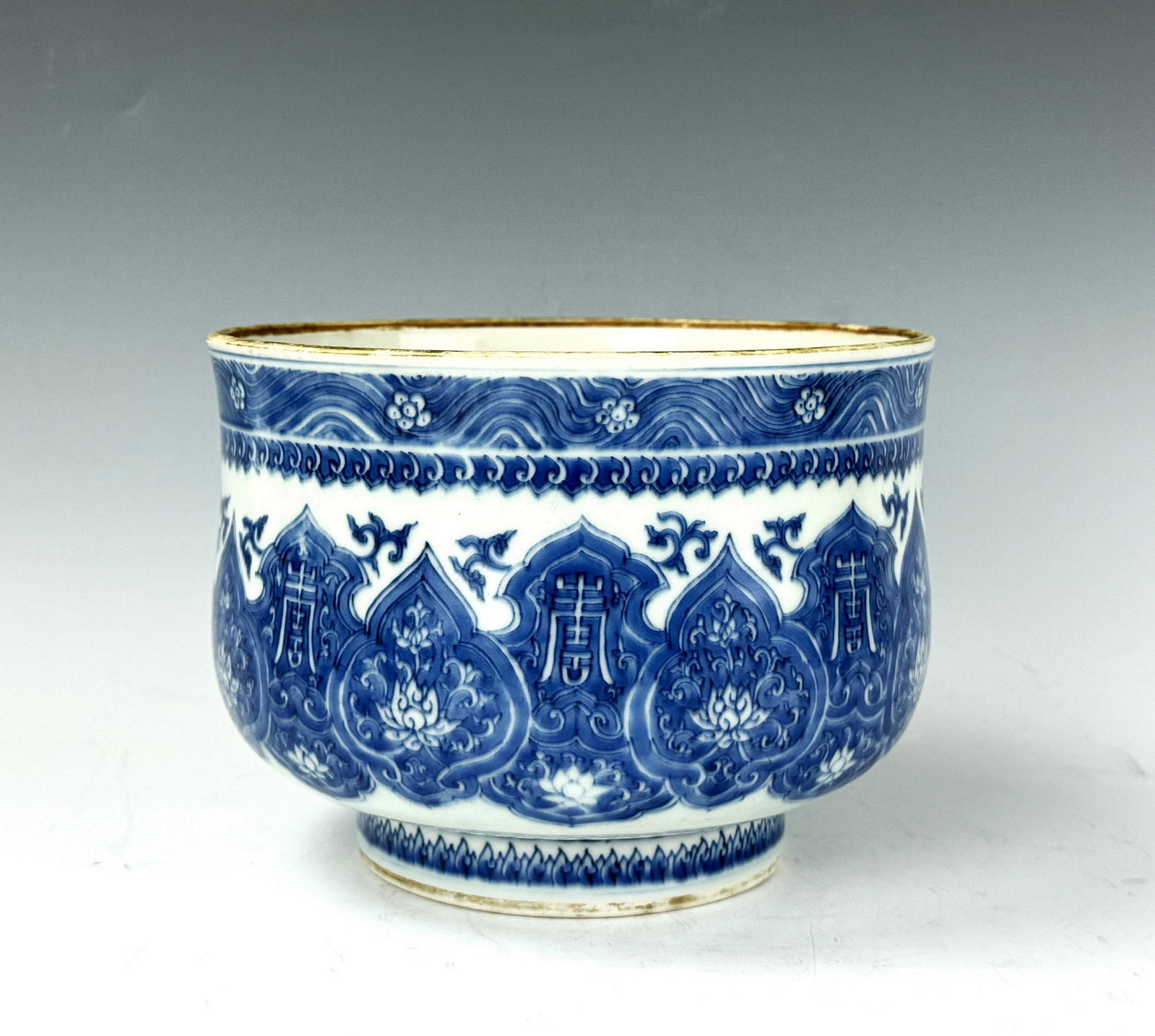 A Chinese Blue and White Decorated Porcelain Censer Jiajing Mark (1 of 4)
