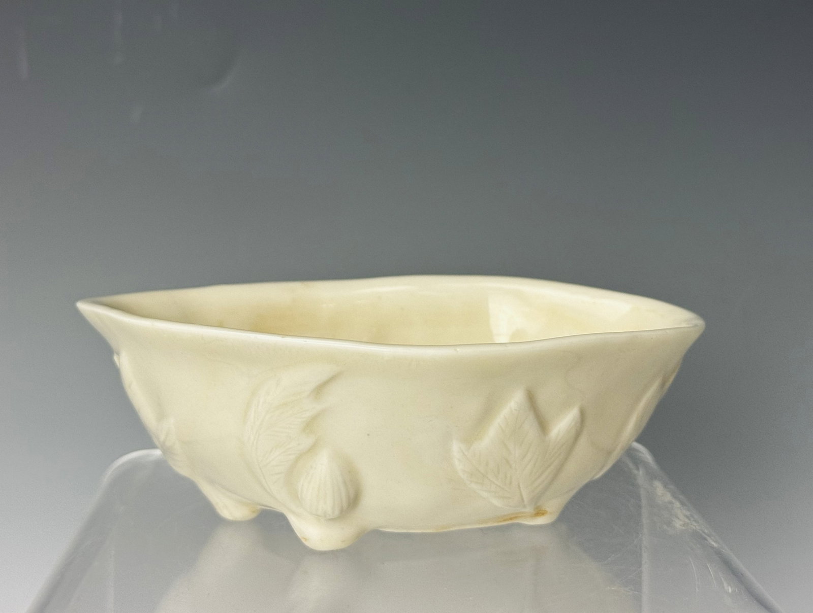 Qing Dynasty Chinese Blanc De Chine Libation Cup: Qing Dynasty Chinese Blanc De Chine Libation Cup,W 13 x D 9.5 x H 4.5 cm. Preview from June 22nd to 26th from 1:00 PM TO 5:00 PM Eastern Time, Location: 15229 Display Court, Rockville, MD 20850.