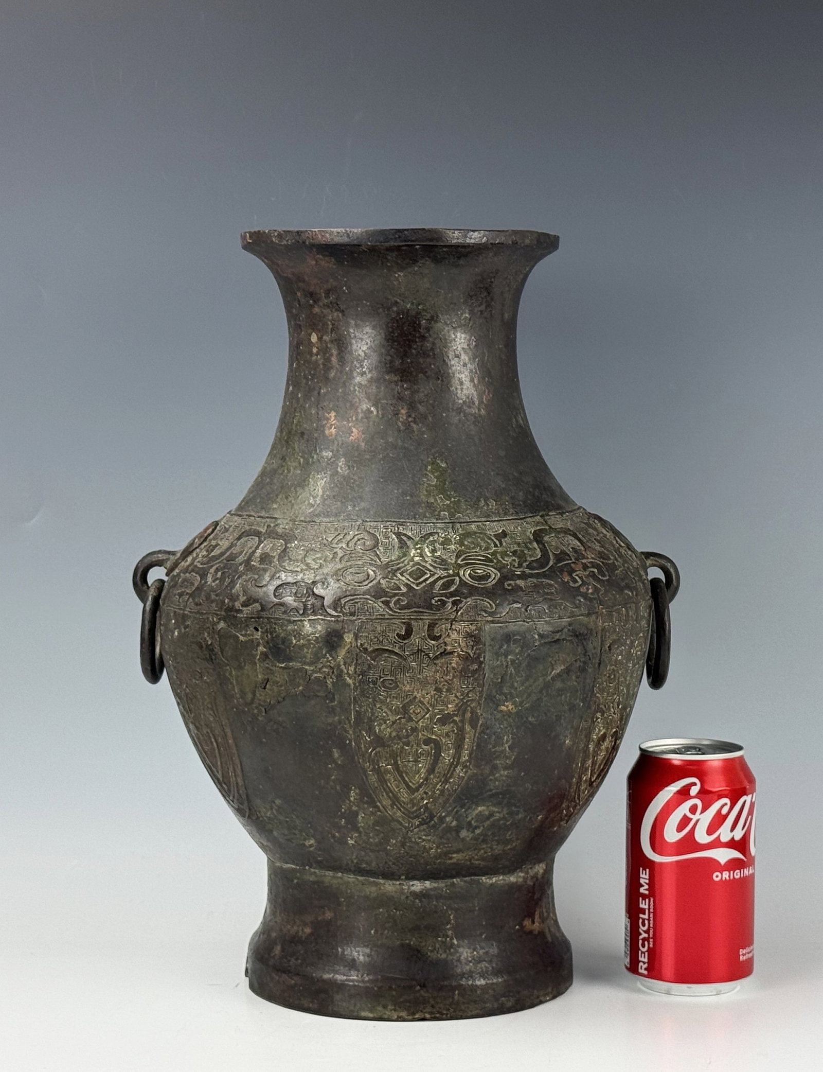 Chinese Ming Dynasty Bronze HU Vase with Box (1 of 8)