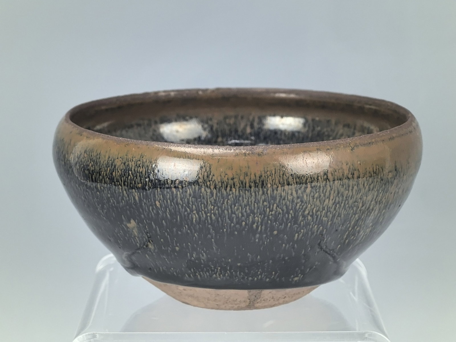 Chinese Jian Ware Hares Fur Glazed Tea Bowl (1 of 5)