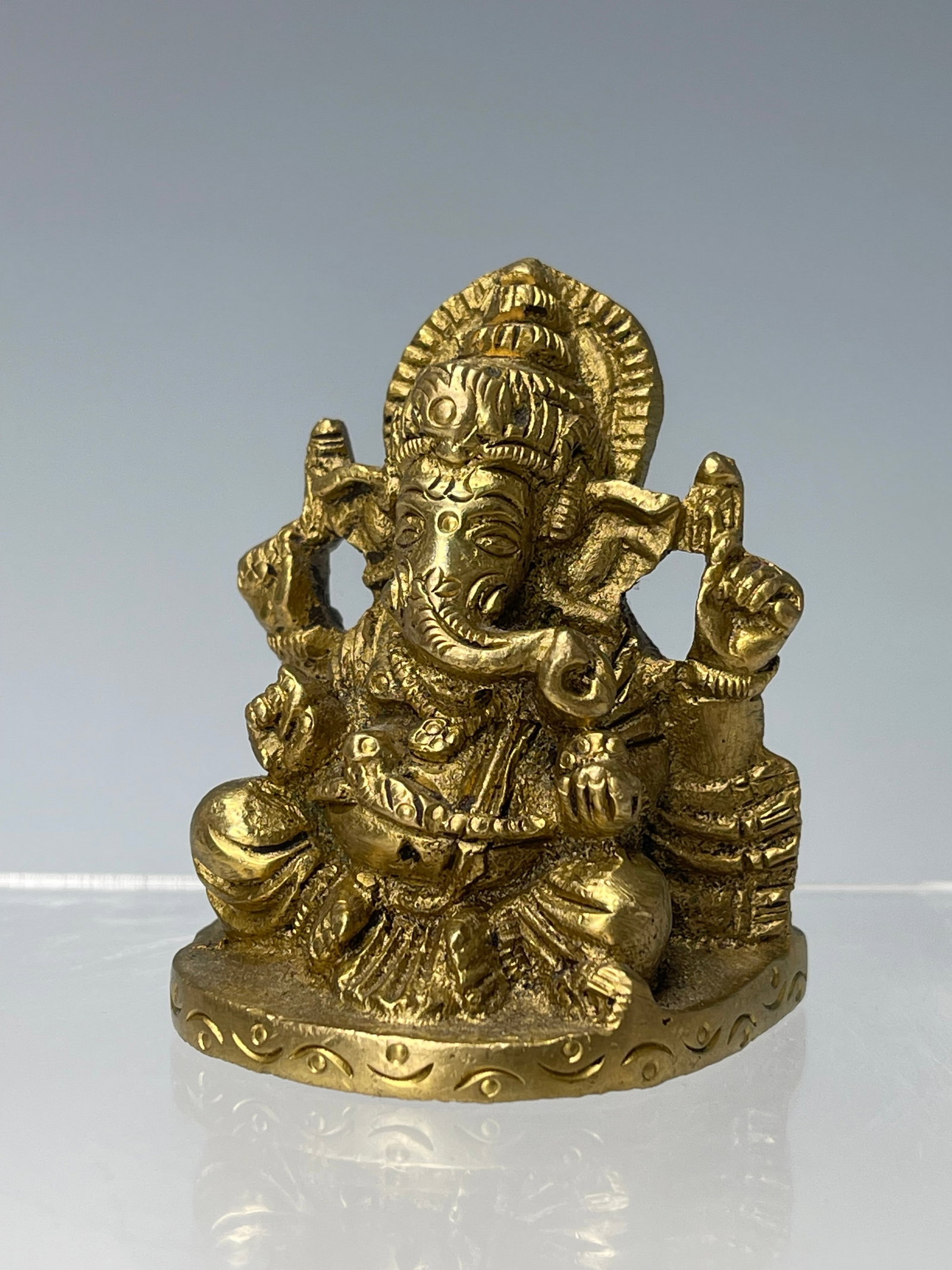 A Hindu Lord Ganesh Idol Elephant Brass Sculpture (1 of 5)