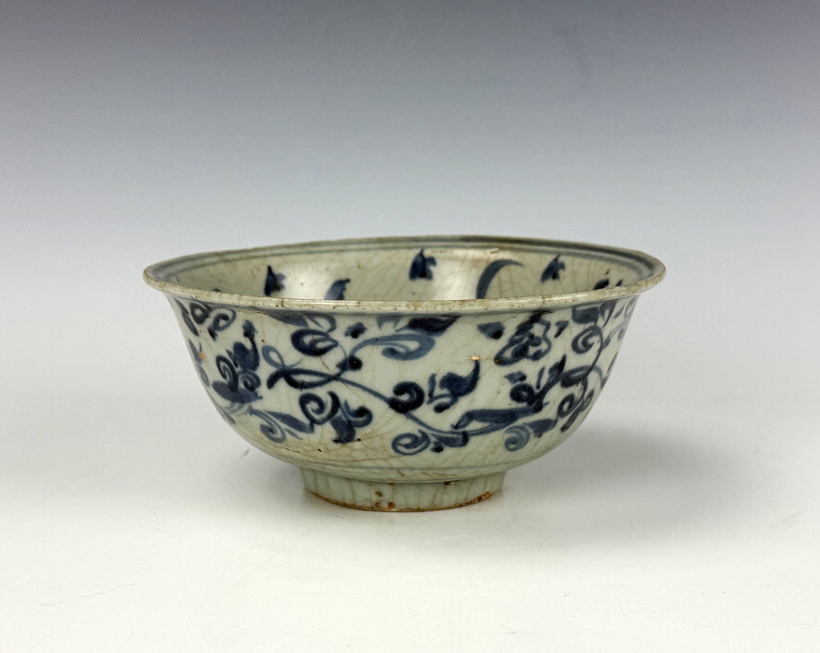Chinese Ming Dynasty Blue and White Porcelain Bowl: Chinese Ming Dynasty Blue and White Porcelain Bowl with Floral and Vine Decoration.D 15 cm(6 in.) x H 7cm(2.6 in.). Preview from June 22nd to 26th from 1:00 PM TO 5:00 PM Eastern Time, Location: 15229