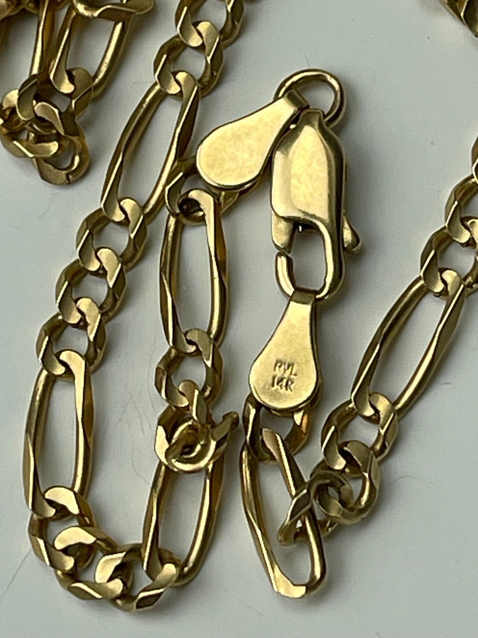 Three 14kt Yellow Solid Gold Necklaces - 4