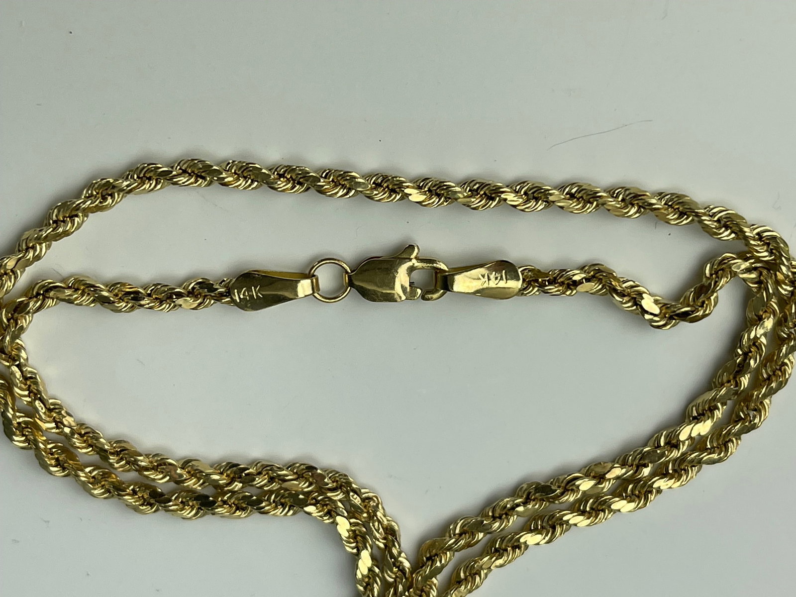 Three 14kt Yellow Solid Gold Necklaces - 5