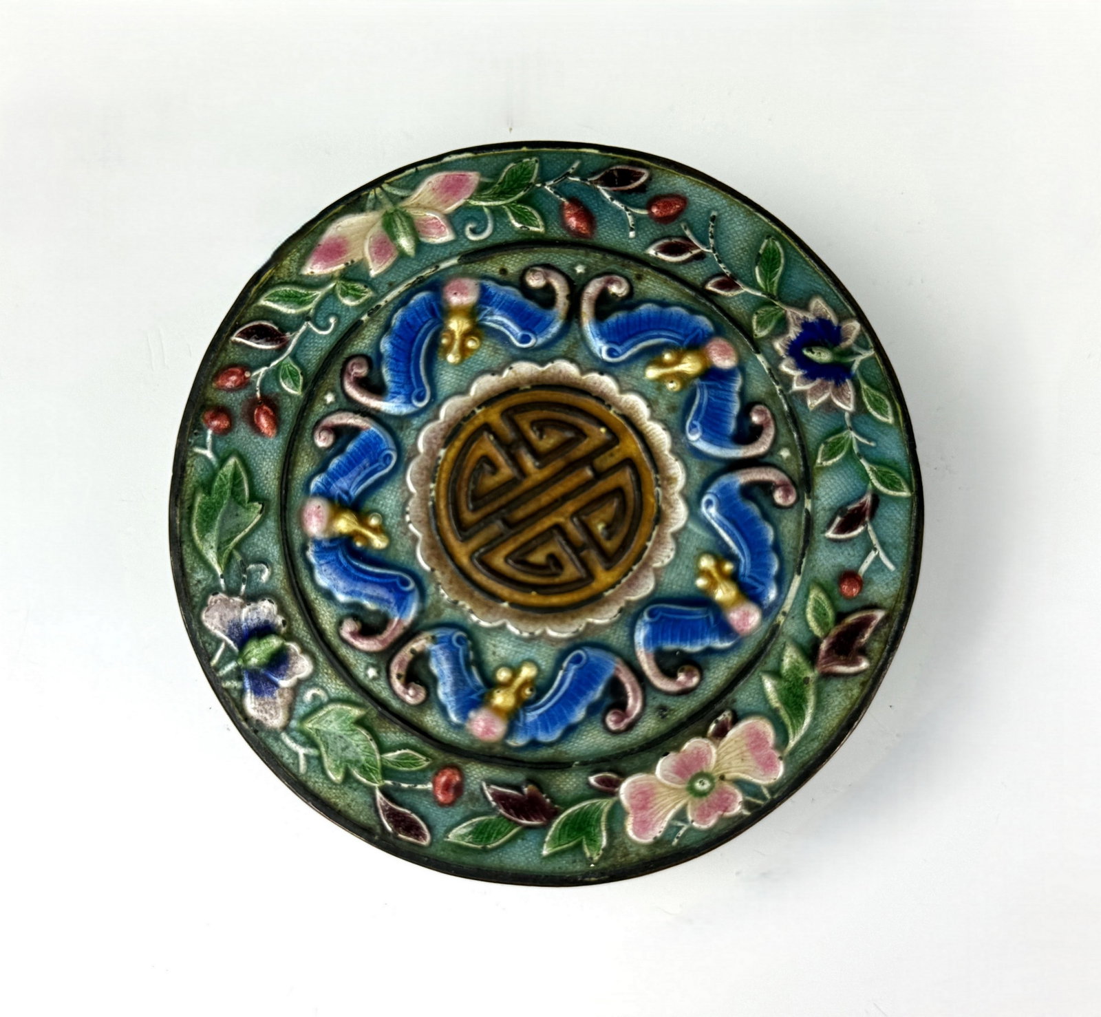 Antique Chinese Cloisonne Enamel Round Box: Antique Chinese Cloisonne Enamel Round Box with Floral and Geometric Decoration. D 7 cm(2.8 in.) x H 2.3 cm(0.9 in.). Preview from Aug 24th to 28th from 1:00 PM TO 5:00 PM Eastern Time, Location: