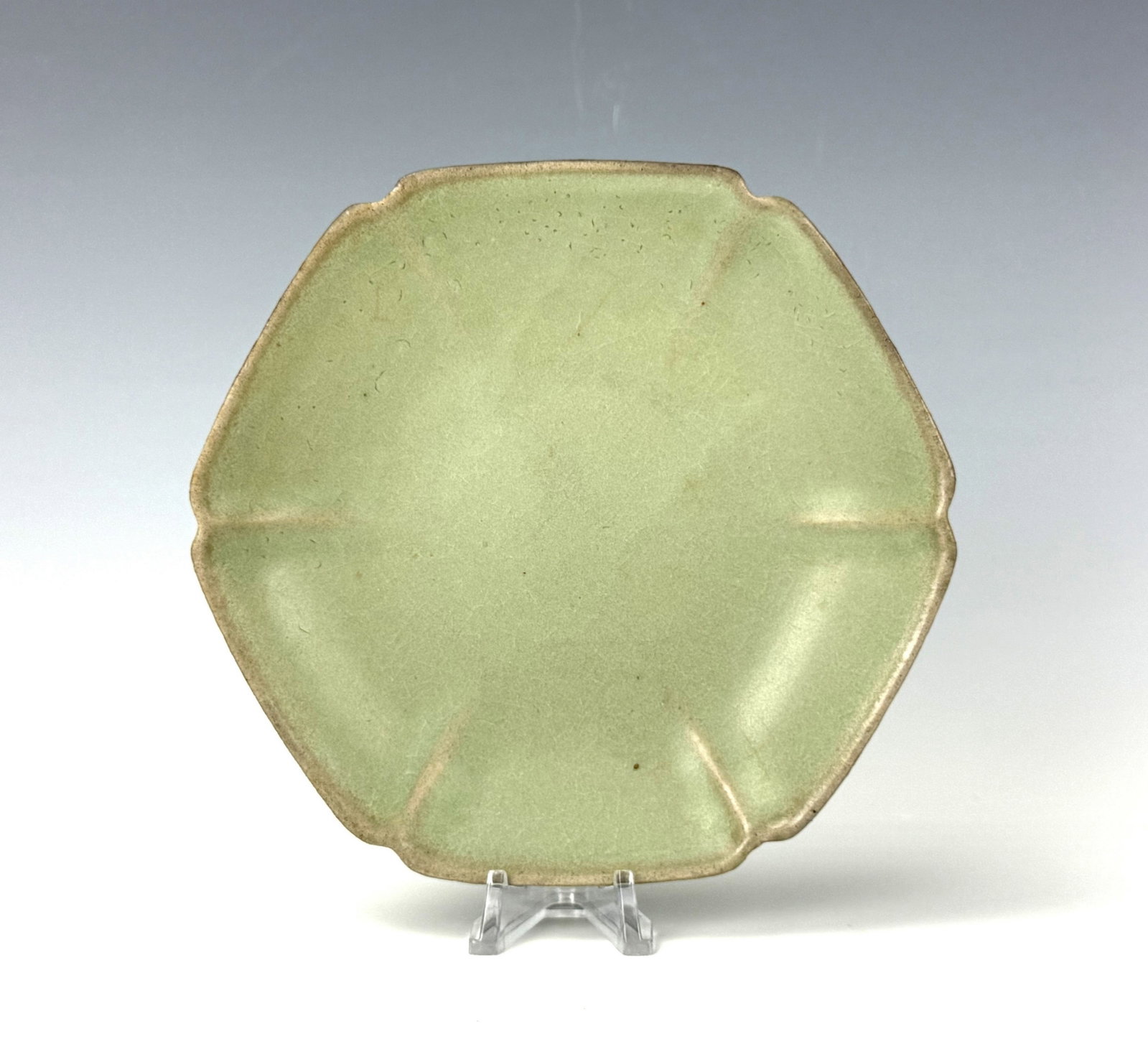 Chinse Ru Type Sky Blue Glazed Washer in Lotus Shape