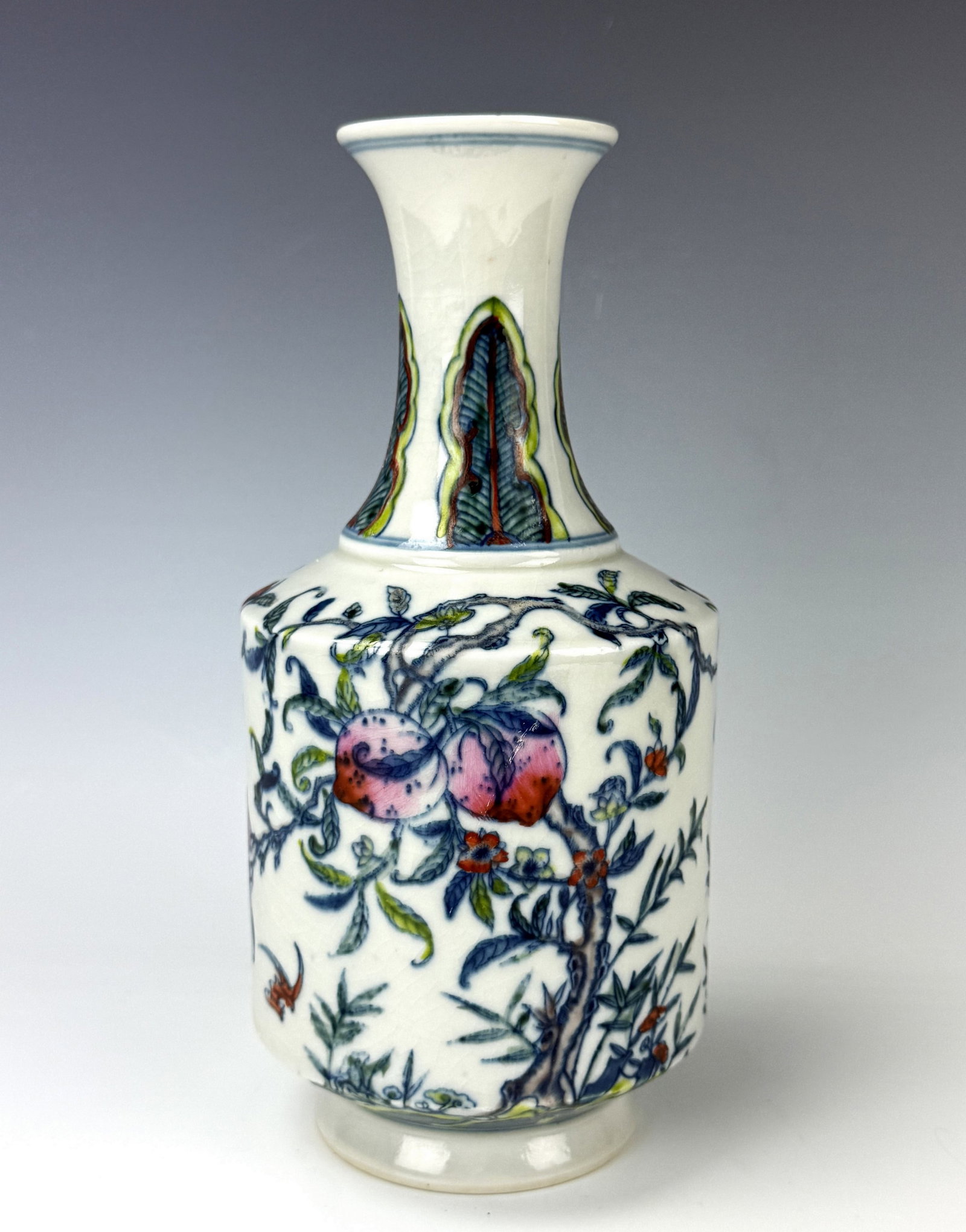 Chinese Doucai Porcelain Vase with Kangxi Mark (1 of 6)
