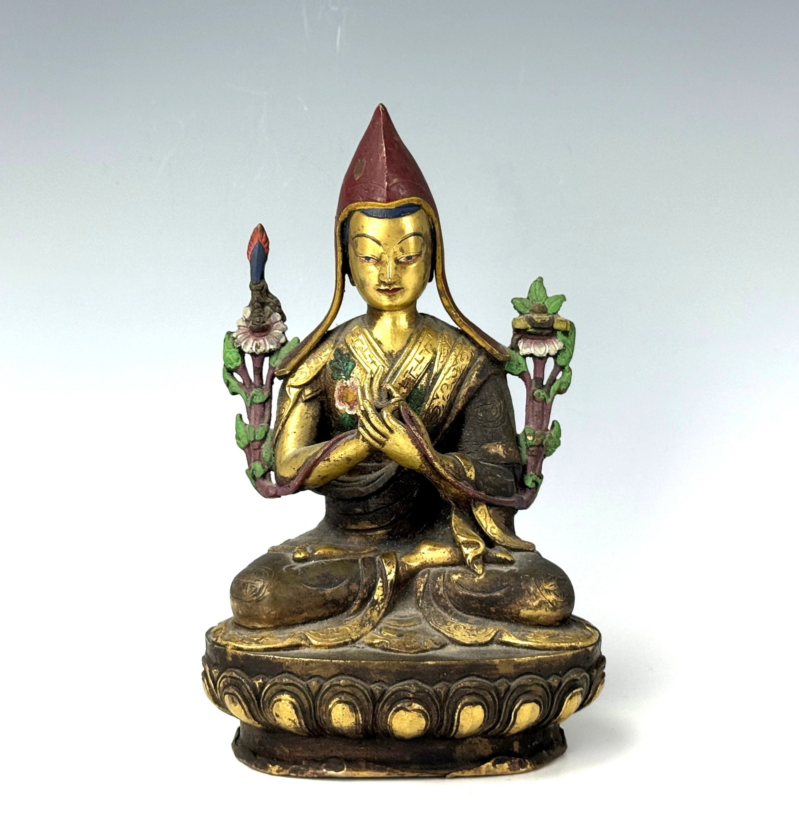 A Vintage Tibetan Gilded Tsongkhapa Copper Statue (1 of 6)
