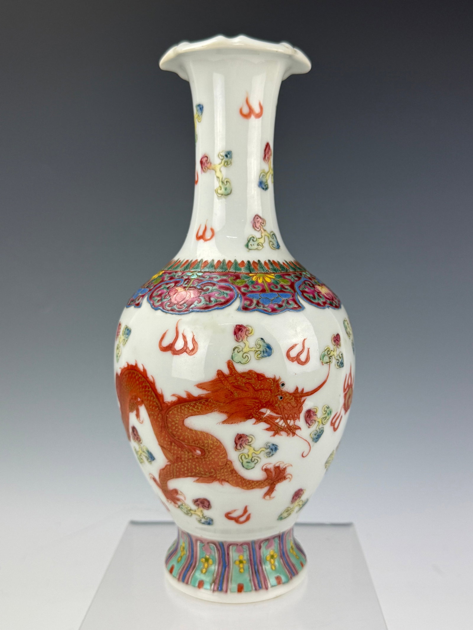 Chinese Famille Rose Dragon Porcelain Vase Guangxu Mark: Chinese Porcelain Vase with Hand Painted Red Dragon and Multicolor Cloud Motifs. H 24 cm(9.4 in.). Preview from Aug 24th to 28th from 1:00 PM TO 5:00 PM Eastern Time, Location: 15229 Display Court, Ro