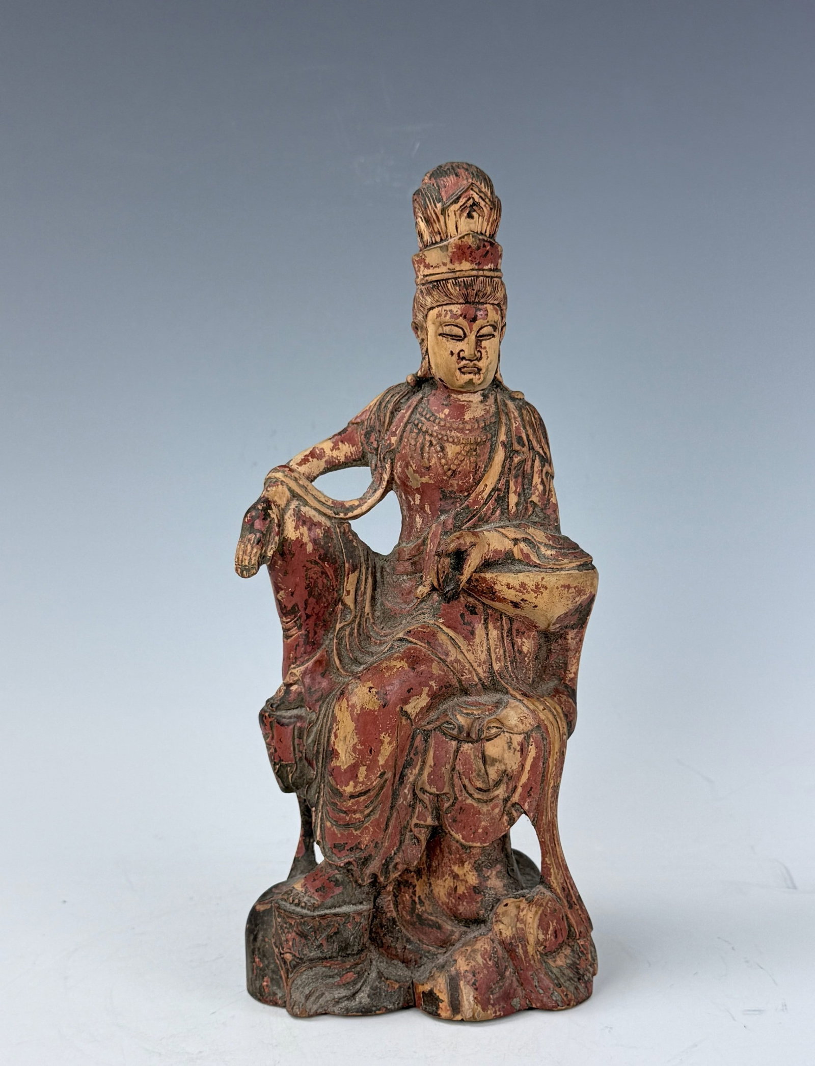 Chinese Carved and Painted Wooden Seated Bodhisattva: Chinese Carved and Painted Wooden Seated Bodhisattva. H 25 cm(9.8 in.) x W 10 cm(4 in.). Preview from Aug 24th to 28th from 1:00 PM TO 5:00 PM Eastern Time, Location: 15229 Display Court, Rockville,