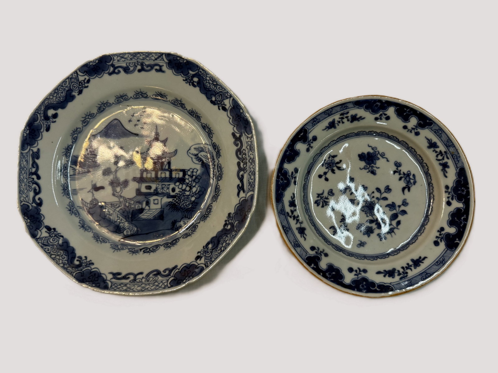 Two Antique Chinese Export Blue and White Porcelain Plates (1 of 7)