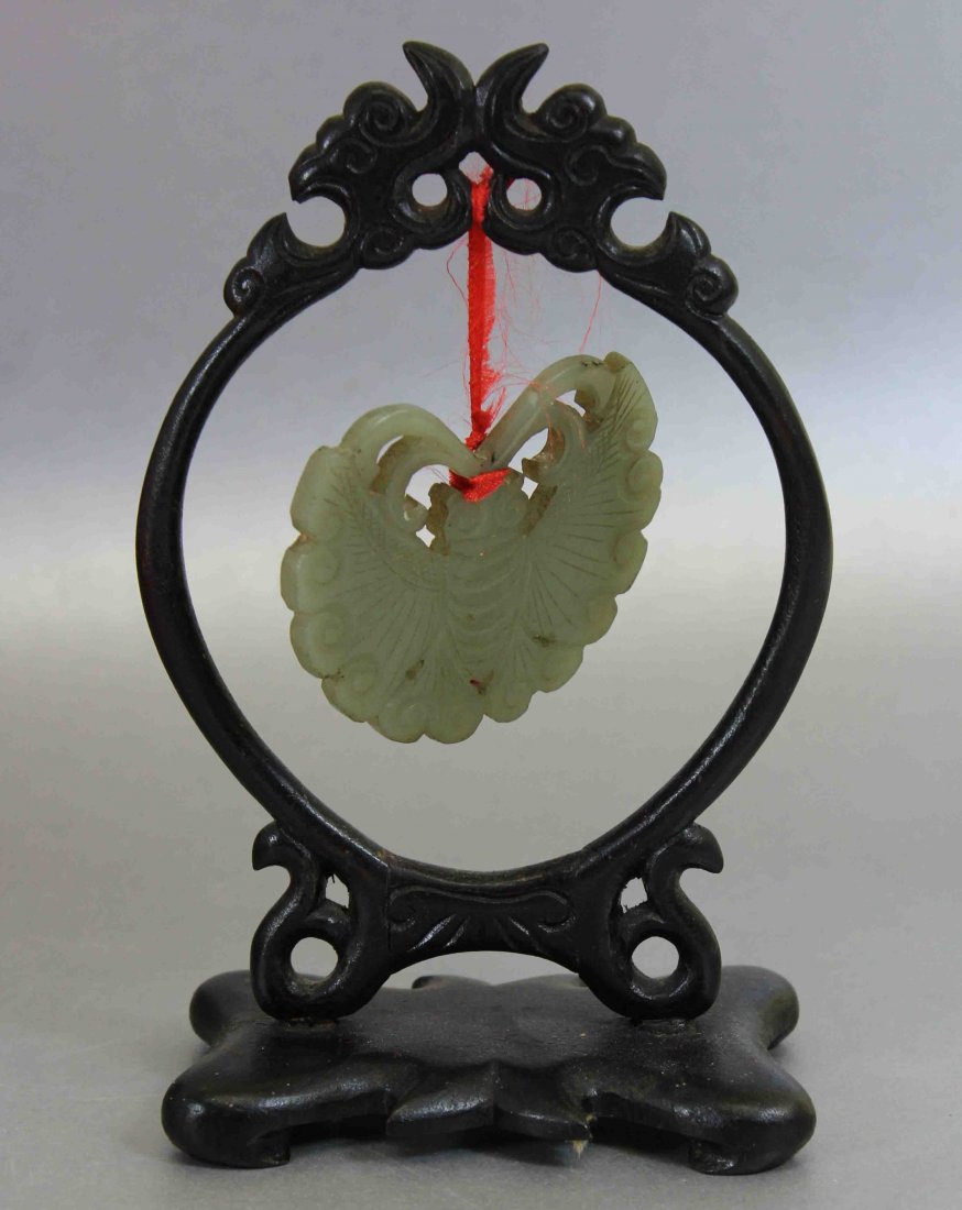 Caverd Jade Butterfly Shape And Wooden Holder (1 of 4)