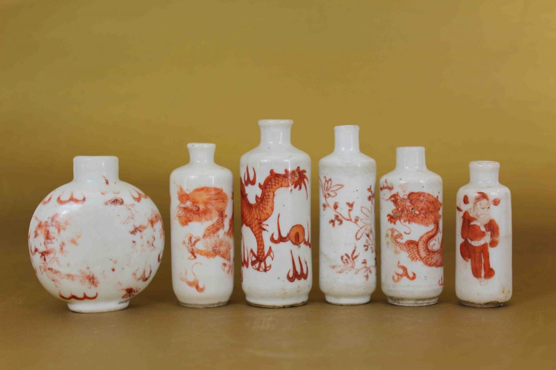 Six Chinese Porcelain Red Snuff Bottle (1 of 7)