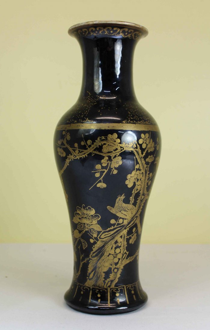 A Chinese Black Porcelain Gold Birds Vase Qing Dynasty (1 of 5)