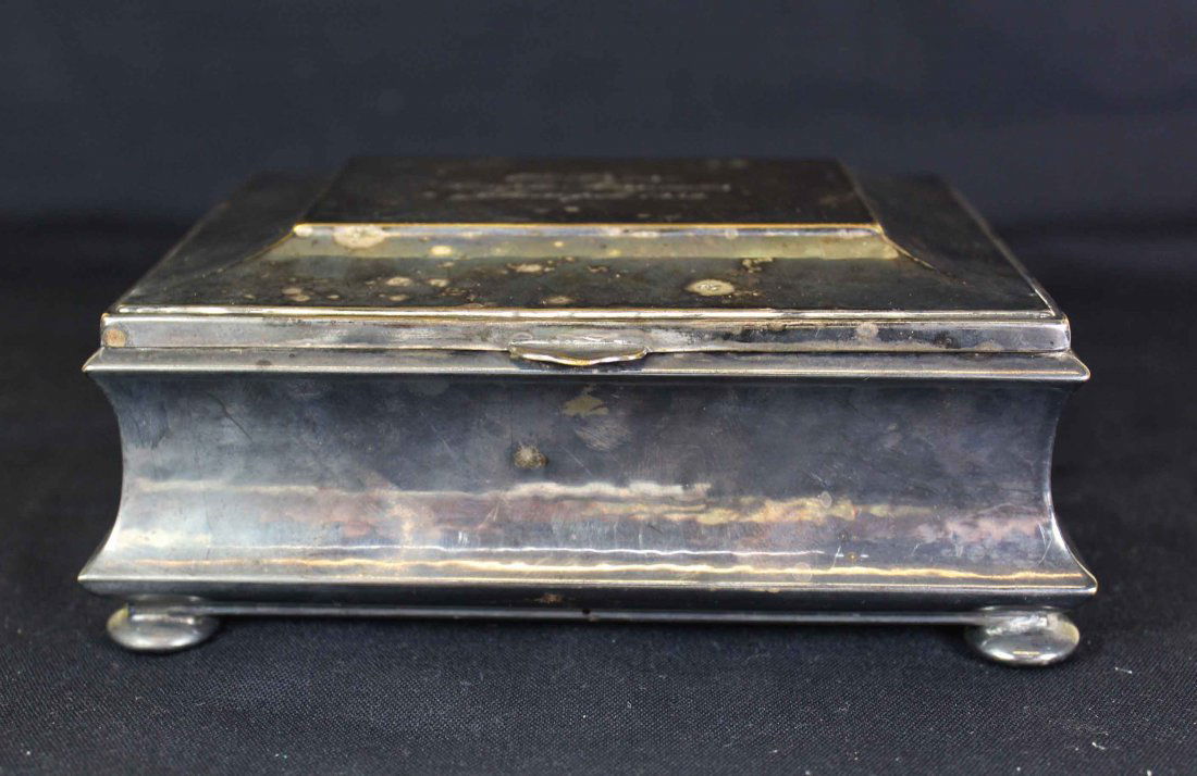 A Sliver Cigar Box: A Sliver Cigar Box, 21.6 X 8.3 X 13.3 CM, 360g