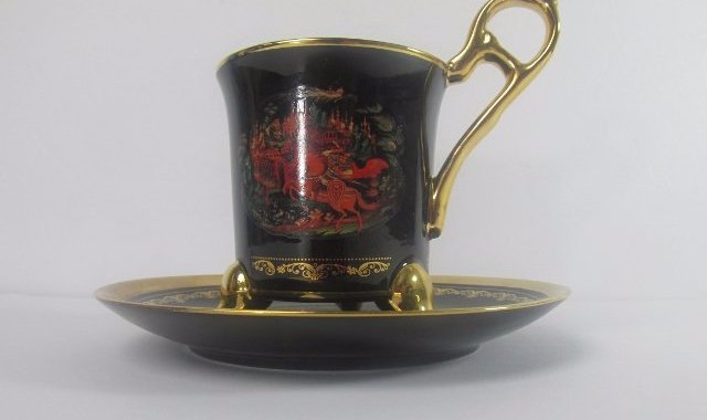 Bradford Editions "Russian & Ludmilla" Porcelain Tea (1 of 5)