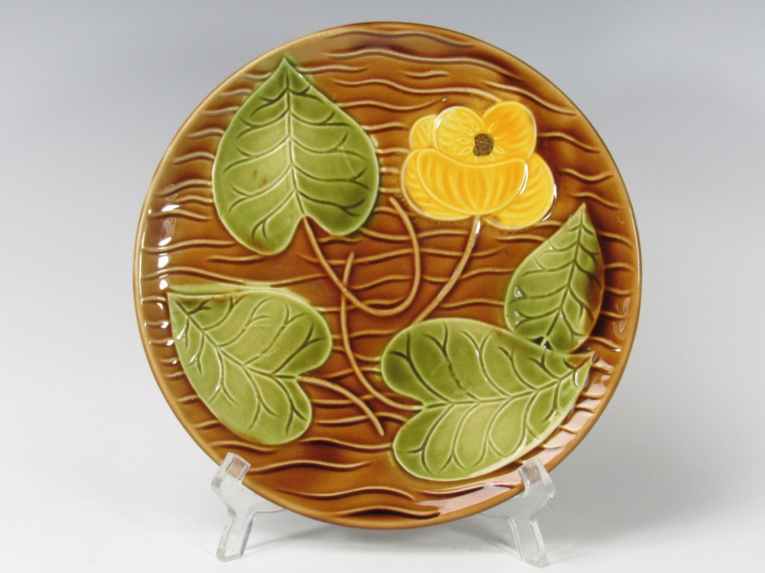 Eighteen (18) Sarreguemines Majolica Salad Plates: Eighteen (18) Sarreguemines Majolica Salad Plates. Crazing Throughout Plates Otherwise Good Condition. Measurements 7-3/8" Diameter.
