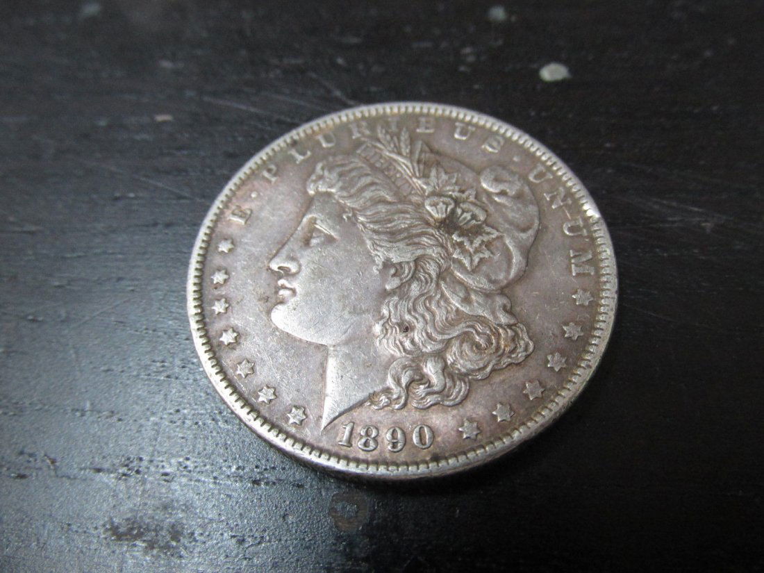 1890 $1 Morgan Silver Dollar (1 of 2)