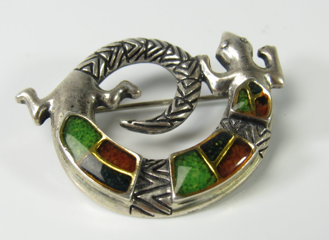 Native American Lizard Pin: Native American Lizard Pin. Marked 925 & Hallmark. Measures 1-1/2" Wide. Total Weight 12.7 Grams.