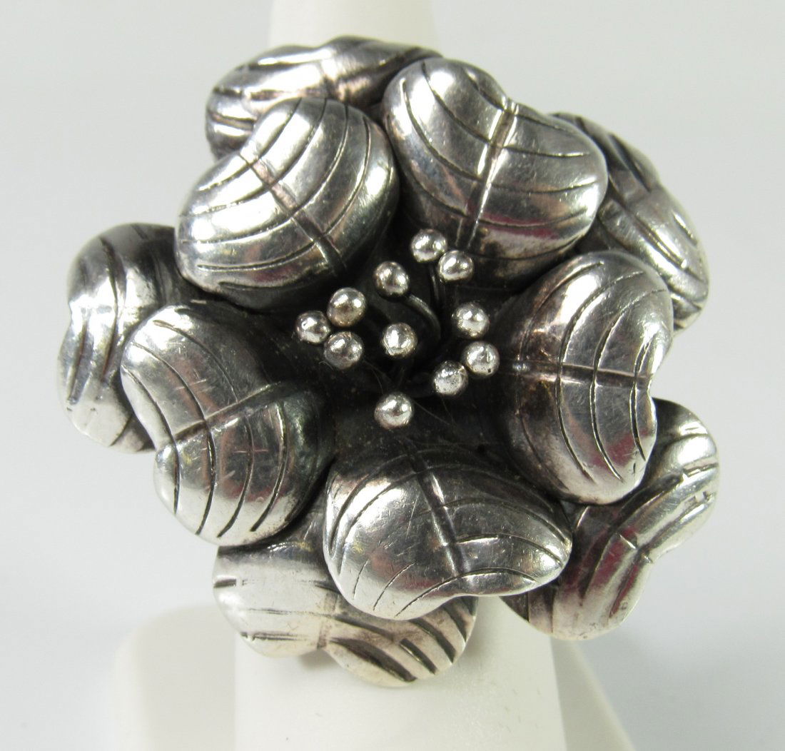 925 Sterling Silver Flower Statement Ring (1 of 5)