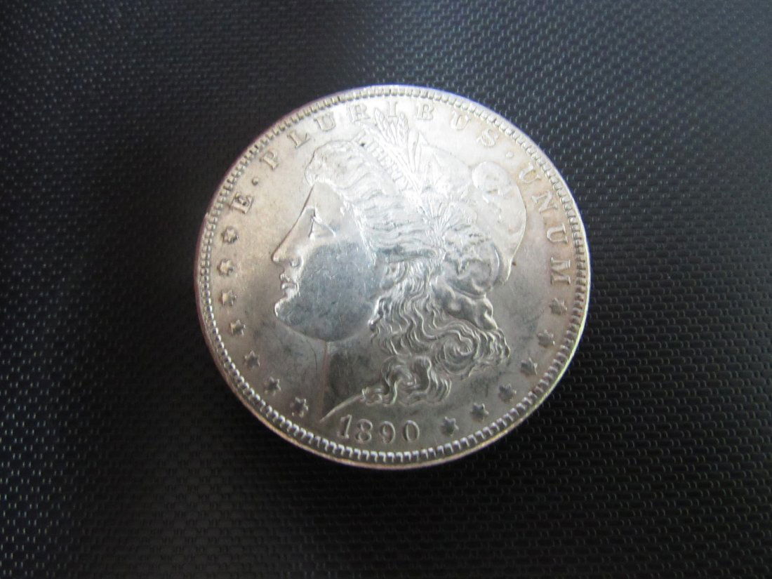 1890 $1 Morgan Silver Dollar (1 of 2)