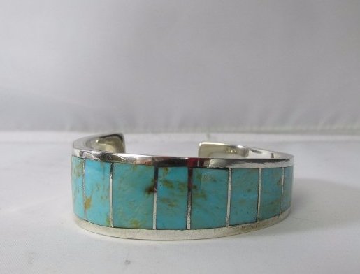 Gorgeous Sterling Silver Turquoise Bangle w/ Graduated (1 of 4)