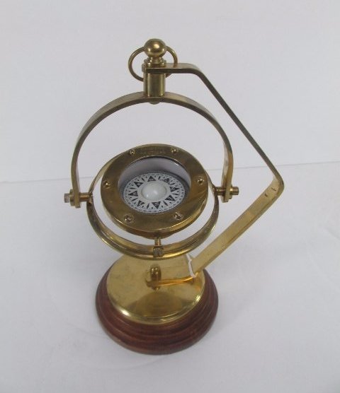 Vintage Maritime Brass Hampton Nautical Ship Compass (1 of 5)