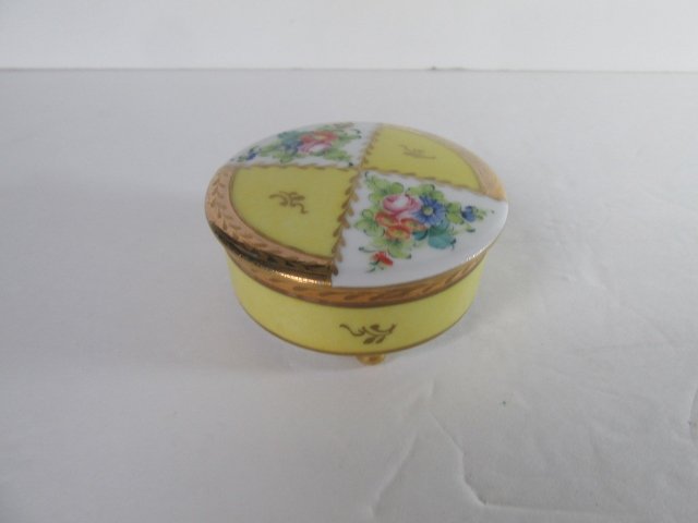 Limoges France E G dÃ©cor main hand painted  yellow (1 of 4)