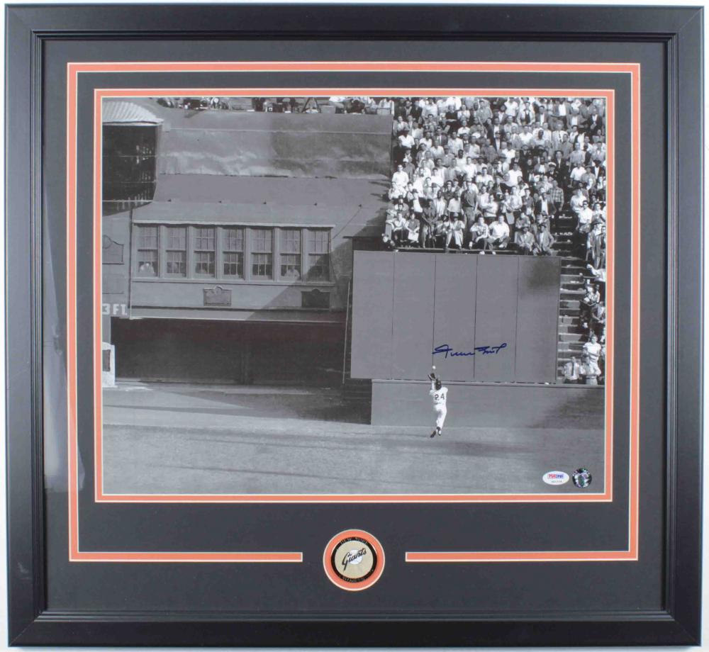 Willie Mays Signed Giants 24.5x26.5 Custom Framed Photo (1 of 1)
