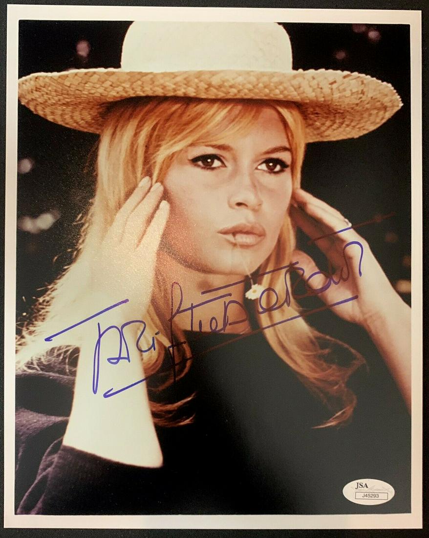 Brigitte Bardot Signed RARELY SEEN Autographed 8x10 (1 of 1)