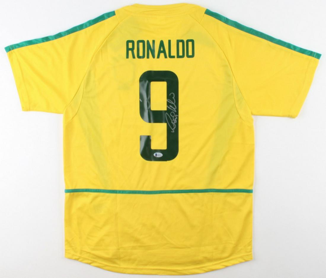 Ronaldo Signed Jersey (Beckett COA) (1 of 1)