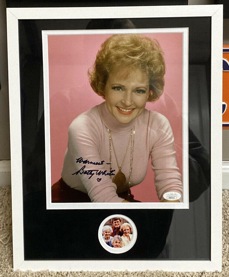 Betty White Signed 11x14 Custom Framed Display - JSA (1 of 2)