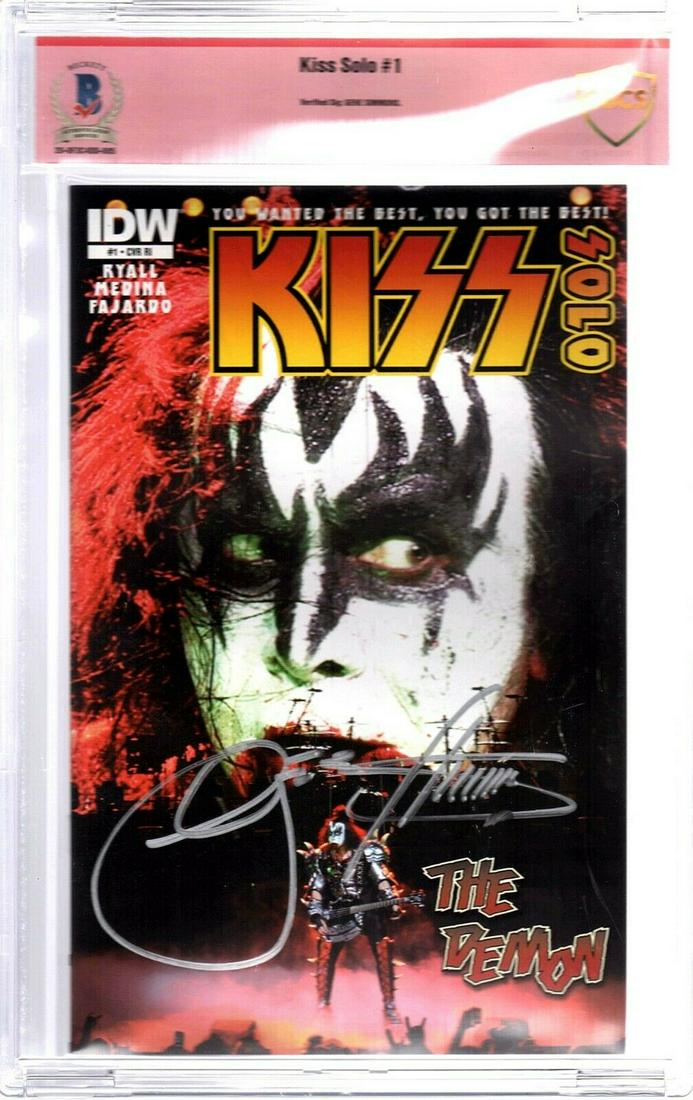 GENE SIMMONS Signed Autographed "KISS" Comic Book (1 of 1)