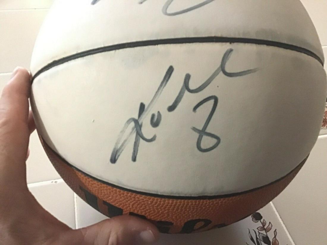 KOBE BRYANT & SHAQ SIGNED WILSON BASKETBALL PSA/DNA (1 of 4)