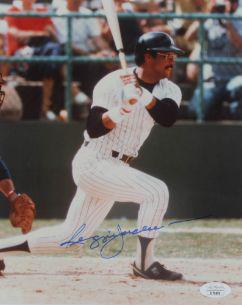 Reggie Jackson Signed Yankees 8x10 Photo (JSA COA) (1 of 1)