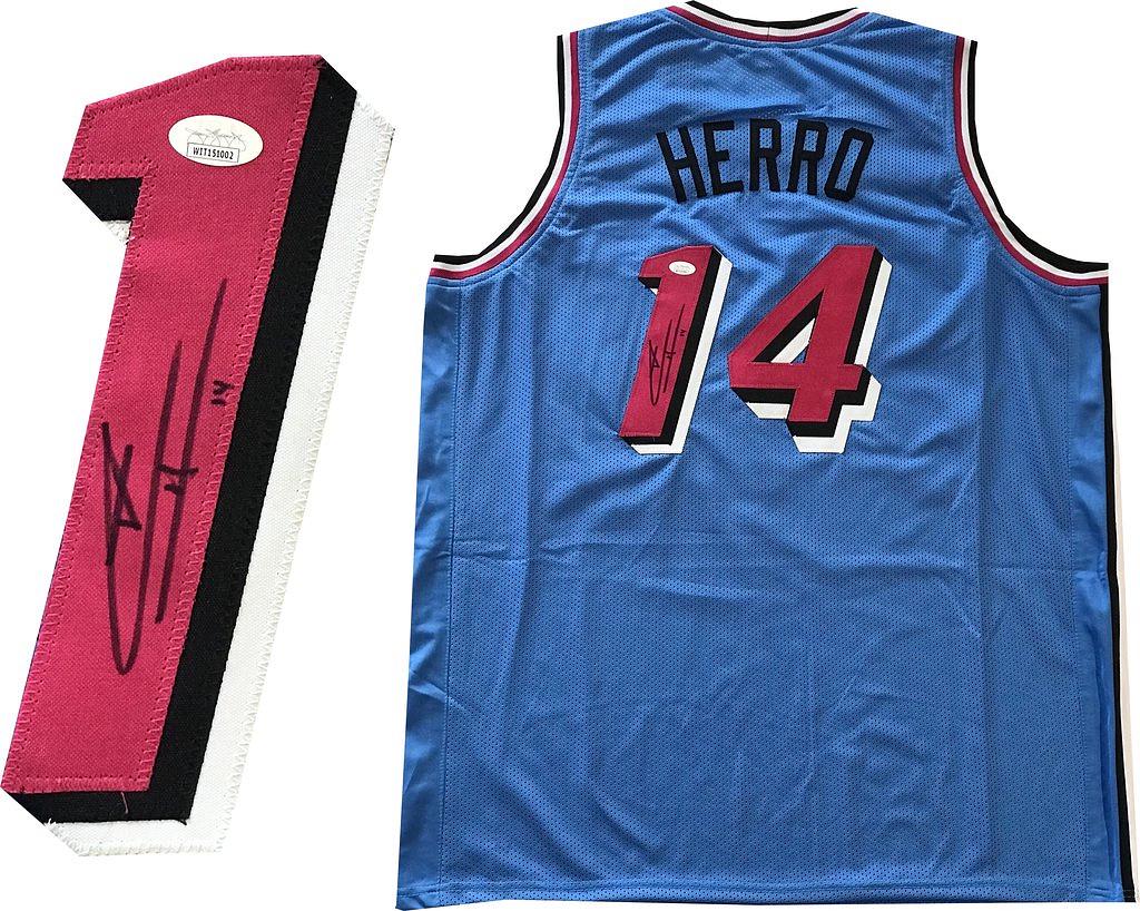 TYLER HERRO AUTOGRAPHED MIAMI HEAT VICEWAVE CUSTOM (1 of 1)