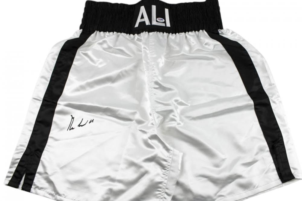 Muhammad Ali Signed Boxing Trunks (PSA COA) (1 of 1)