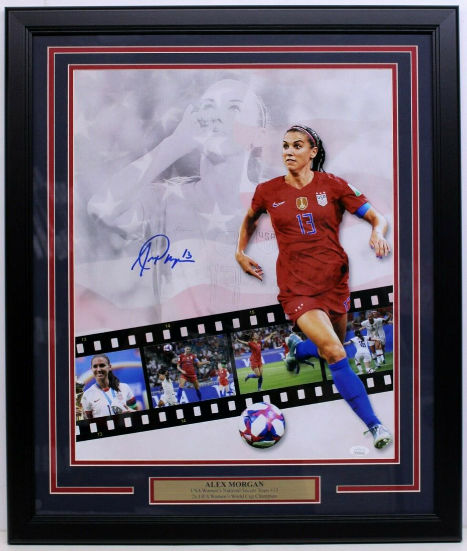 ALEX MORGAN SIGNED USA WOMEN'S SOCCER WORLD CUP 16x20 (1 of 1)