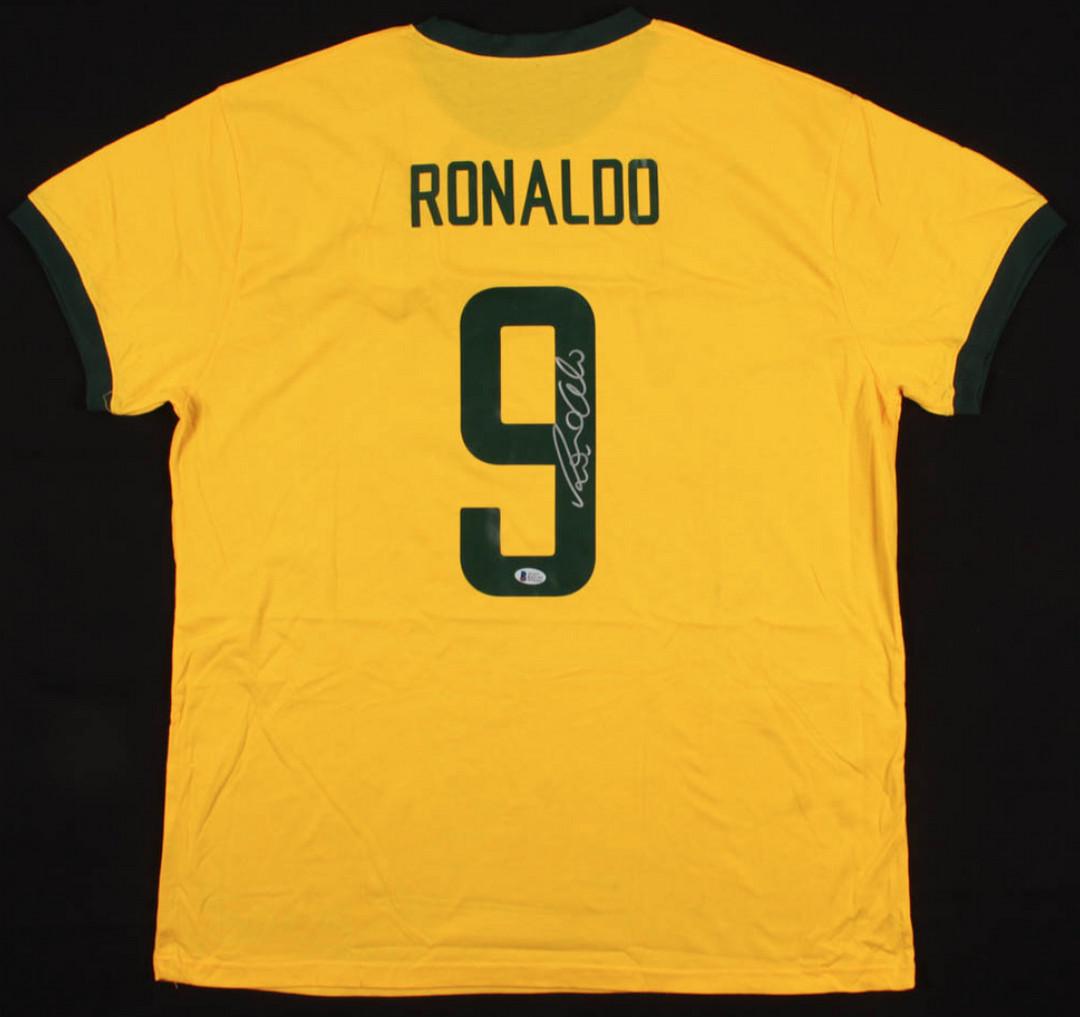 Ronaldo Signed Jersey (Beckett COA) (1 of 1)