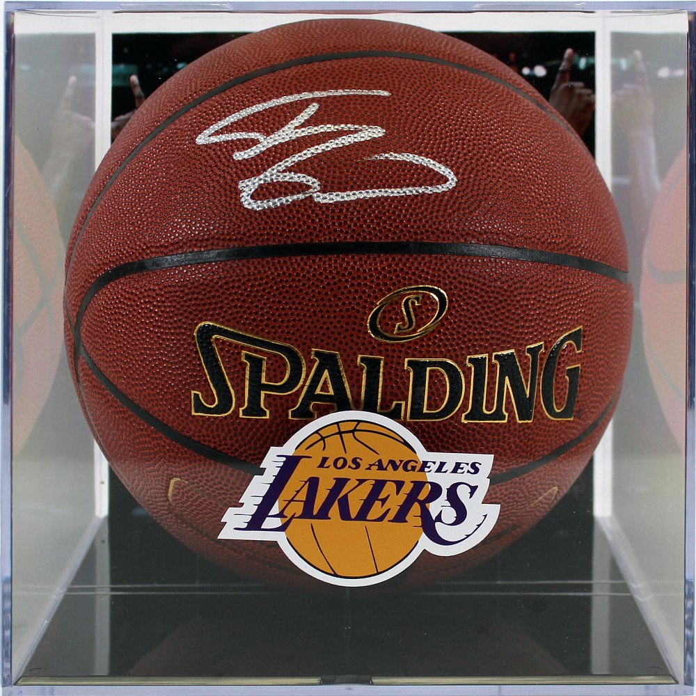 Shaquille O'Neal Signed NBA Basketball with Display Cas (1 of 1)