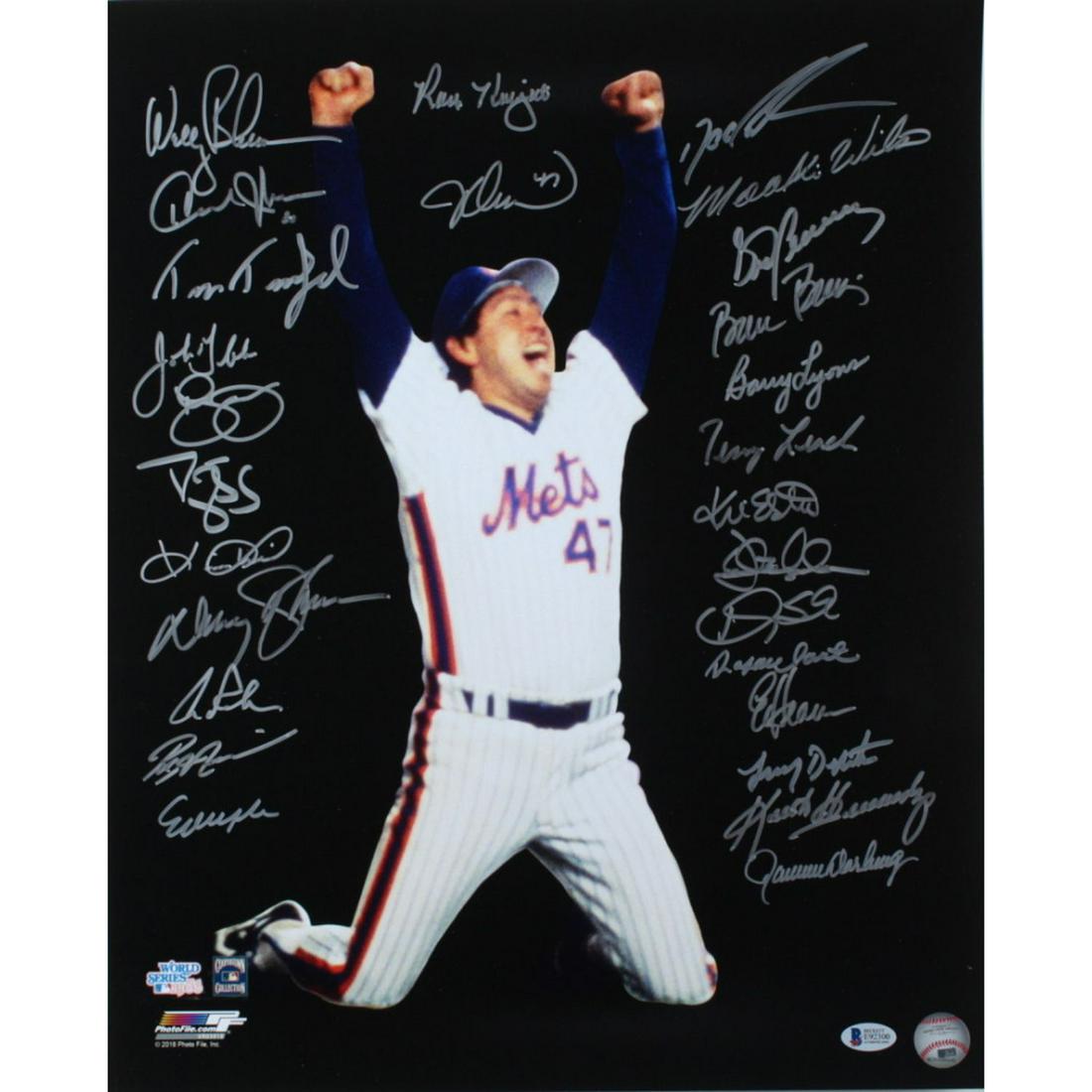 1986 Mets 16x20 Photo Team-Signed by (27) with Darryl (1 of 1)