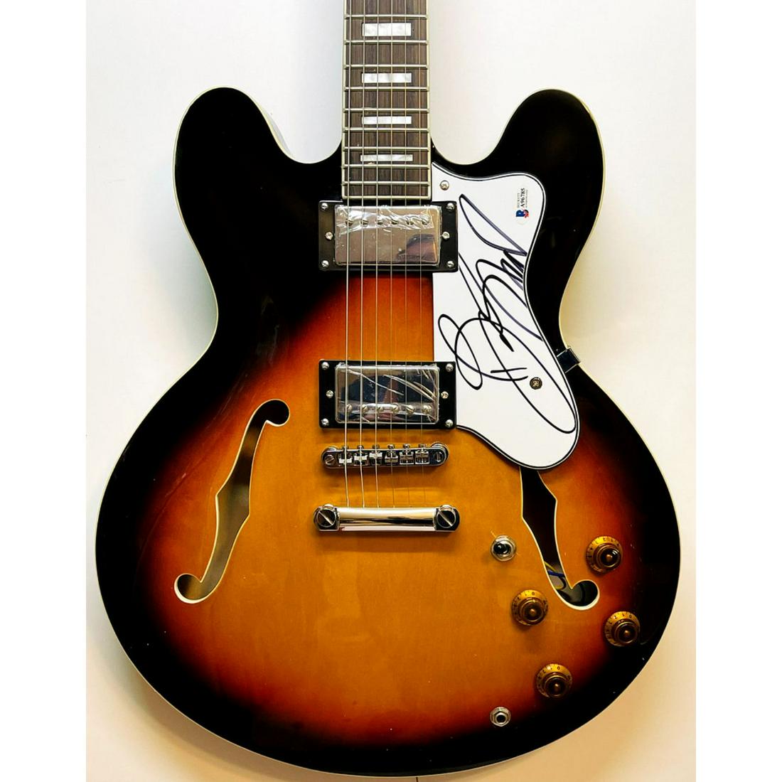 Bruce Springsteen Signed Electric Guitar Beckett RARE!! (1 of 1)